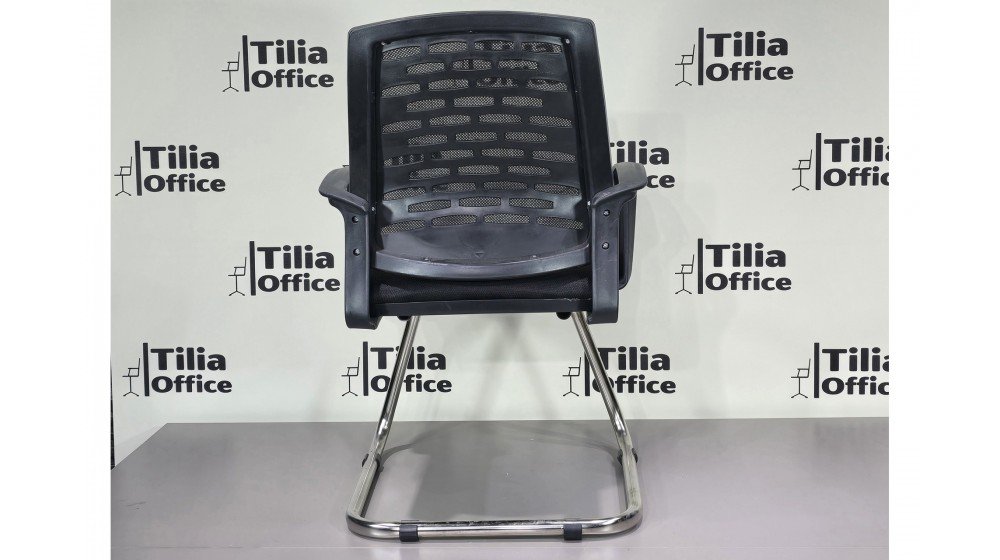 Tilia Polen modüler bekleme koltukları, farklı renklerde koton ve deri kumaşlarla modern petek lobi tasarımı.